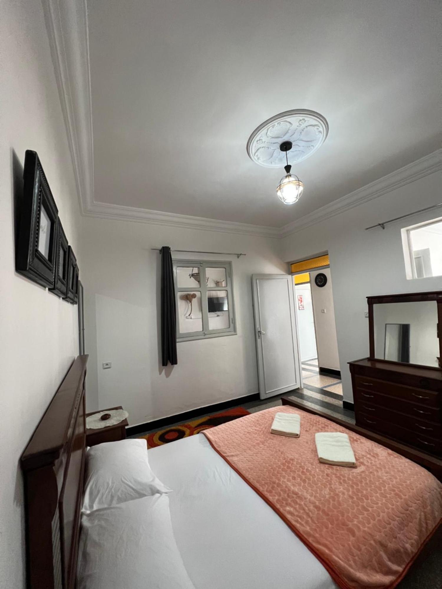 Bh House, Charming *
